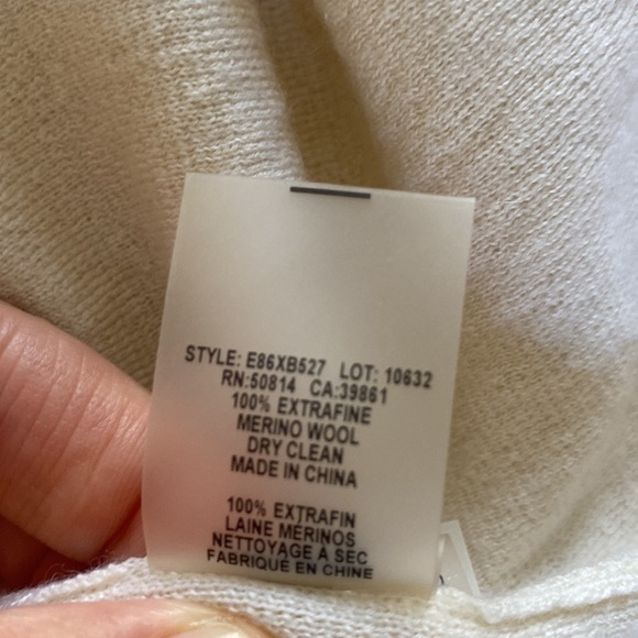 Tahari Cream Merino Wool Mock Turtleneck with Cut-Out Shoulders | Size M - Picture 11 of 11